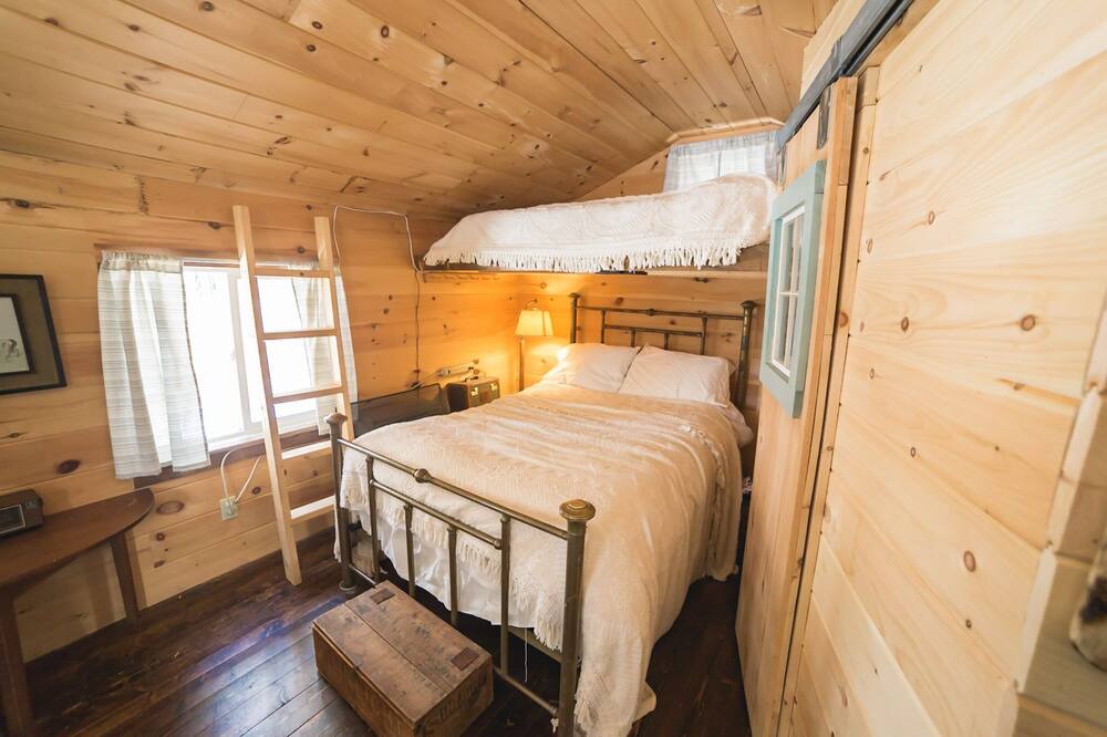 Photo of Bedroom in South Londonderry