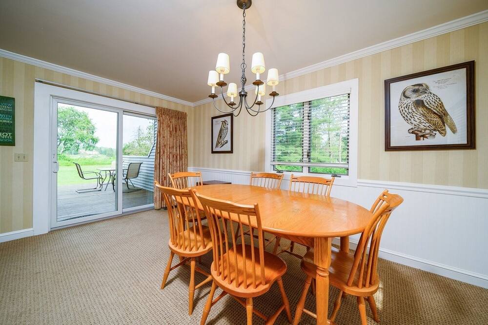 Photo of Livingroom in Stowe Area