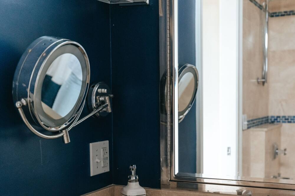 Photo of Bathroom in Easton's Point