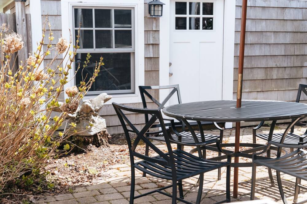Photo of Patio Balcony in Easton's Point