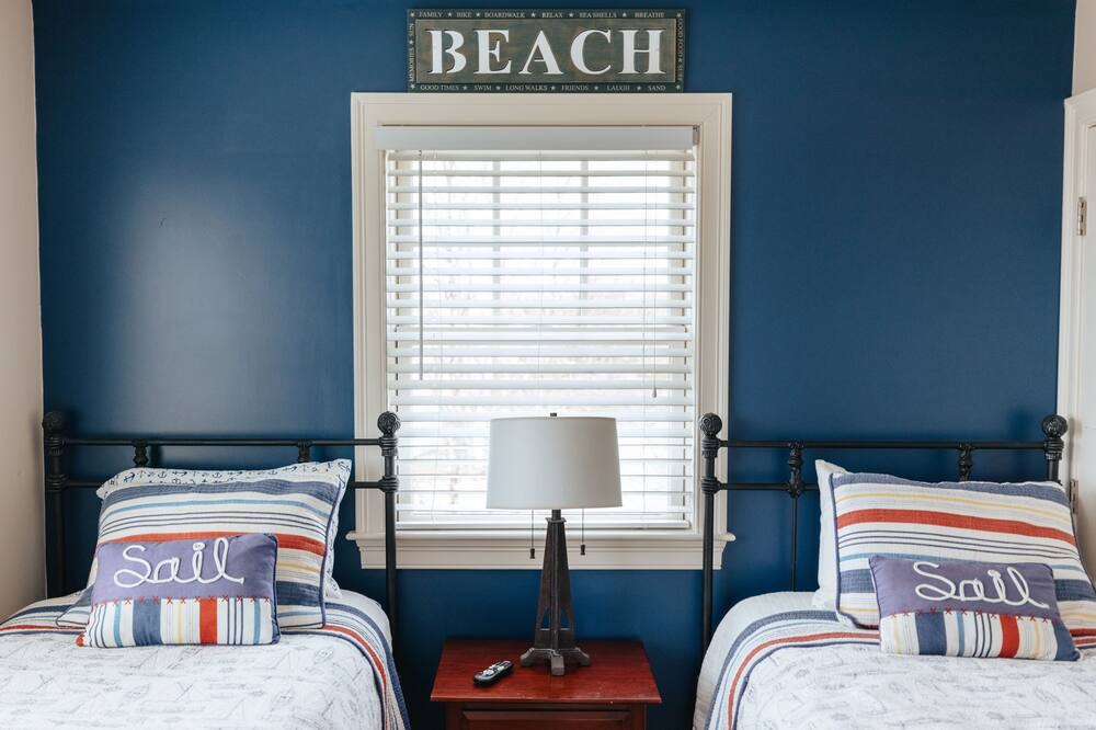 Photo of Bedroom in Easton's Point