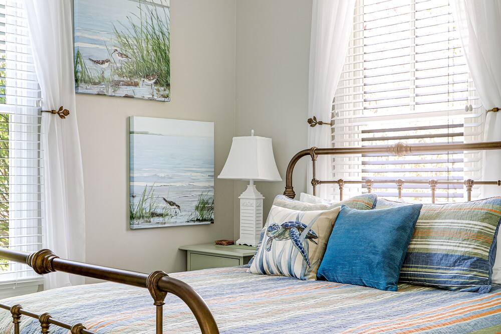 Photo of Bedroom in Summer Village