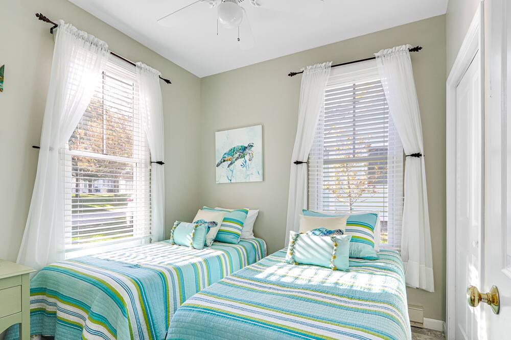 Photo of Bedroom in Summer Village