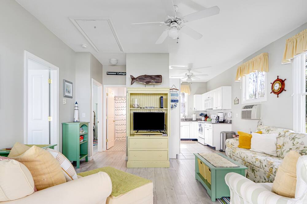 Photo of Livingroom in Summer Village