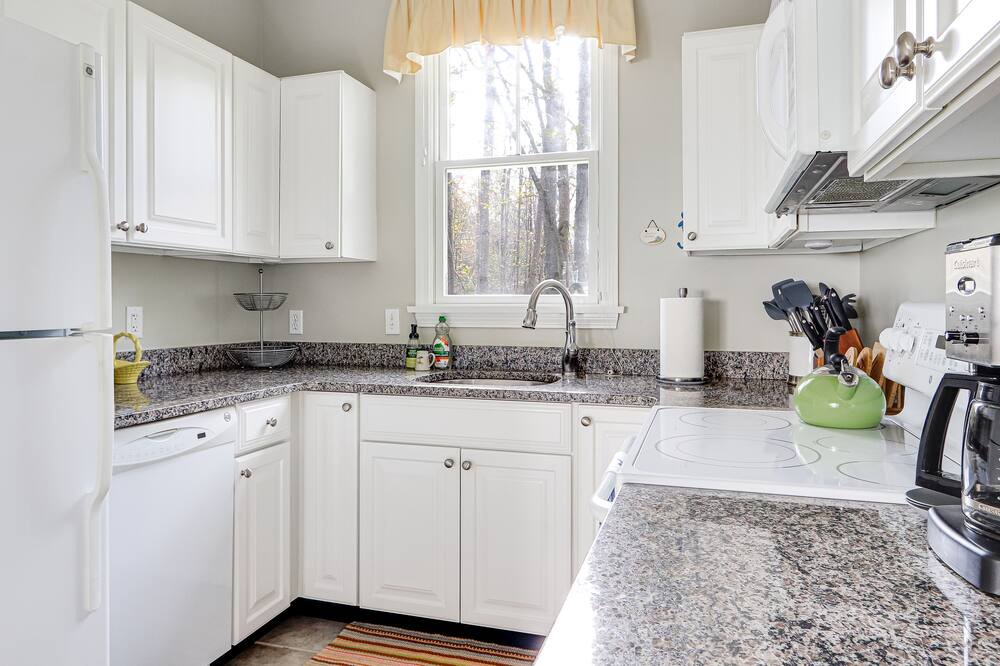 Photo of Kitchen in Summer Village
