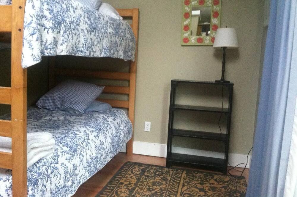 Photo of Bedroom in Easton's Point