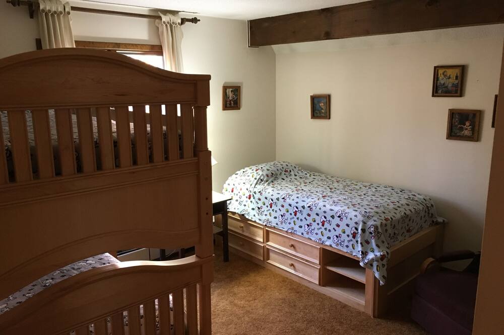 Photo of Bedroom in Londonderry