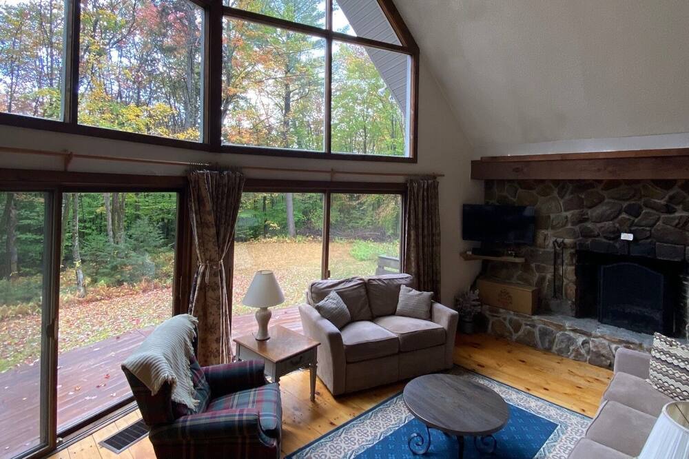 Photo of Livingroom in Londonderry