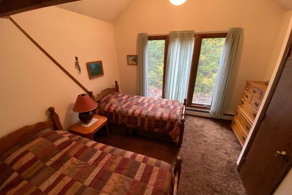 Photo of Bedroom in Londonderry