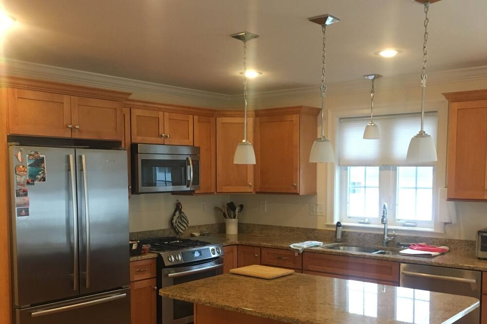 Photo of Kitchen in Woburn