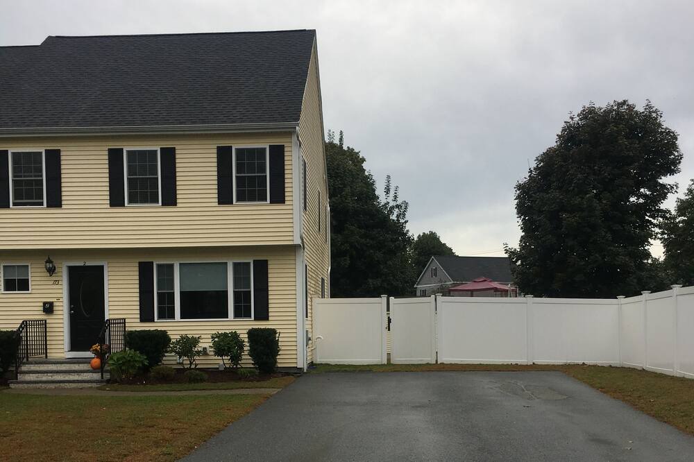 Photo of Outdoor in Woburn