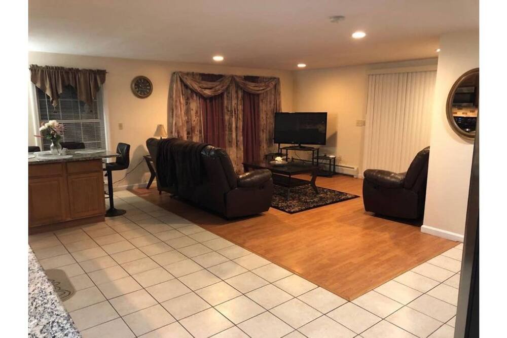 Photo of Livingroom in Londonderry