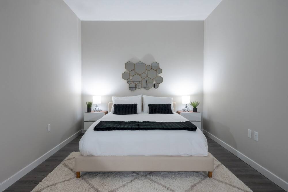 Photo of Bedroom in The Hill