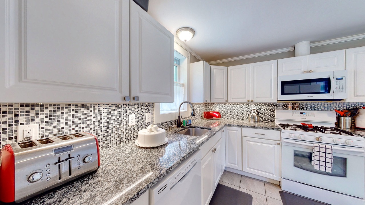 Photo of Kitchen in Hulls Cove