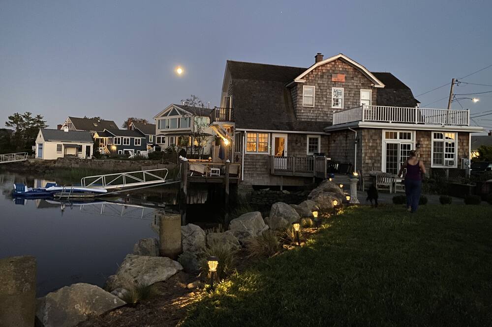 Photo of Outdoor in Guilford