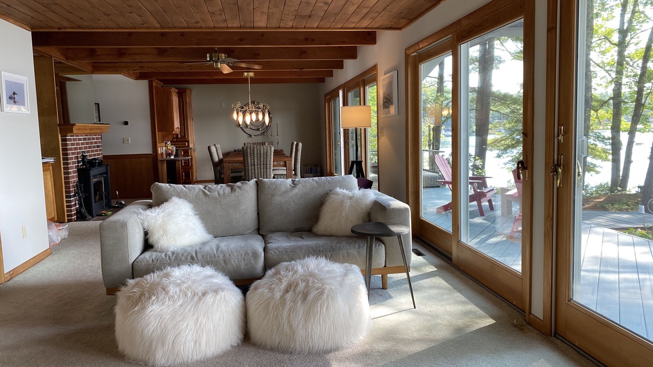 Photo of Livingroom in Melvin Village