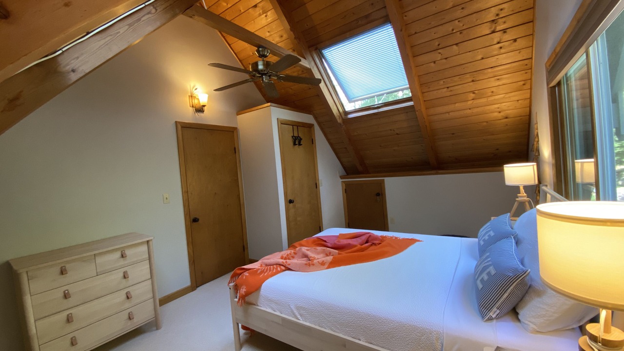 Photo of Bedroom in Melvin Village