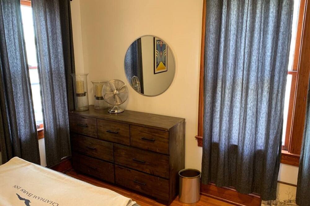 Photo of Bedroom in Hudson