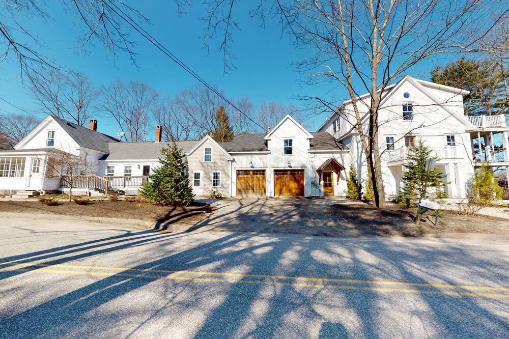 Photo of Outdoor in Town Landing
