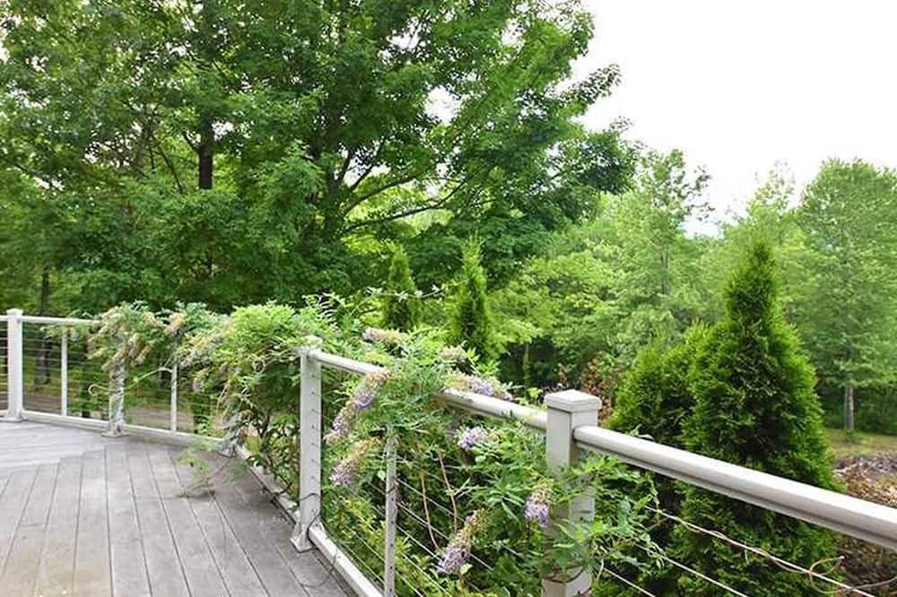 Photo of Outdoor in Red Hook
