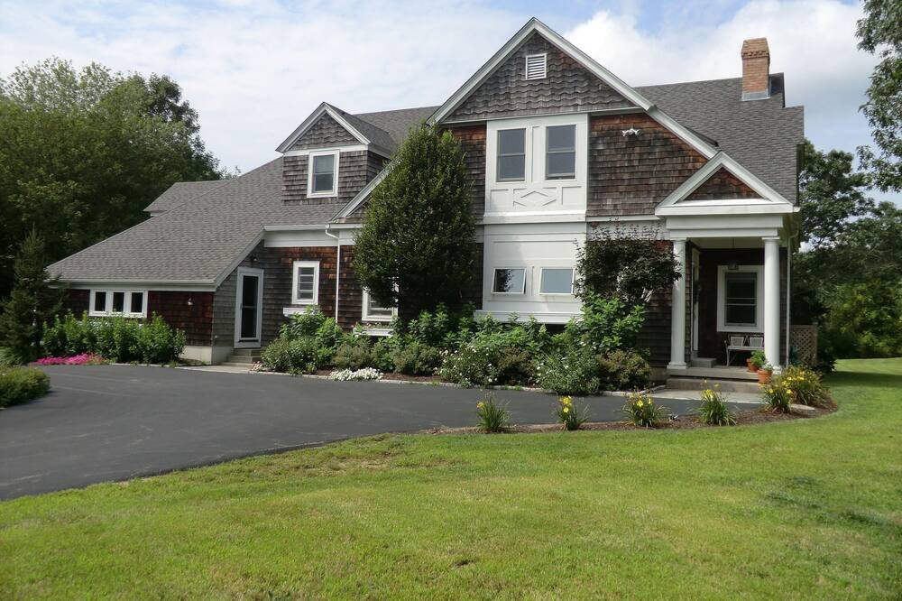 Photo of Others in South Kingstown