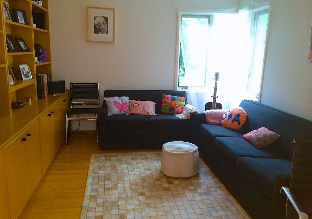 Photo of Livingroom in Accord