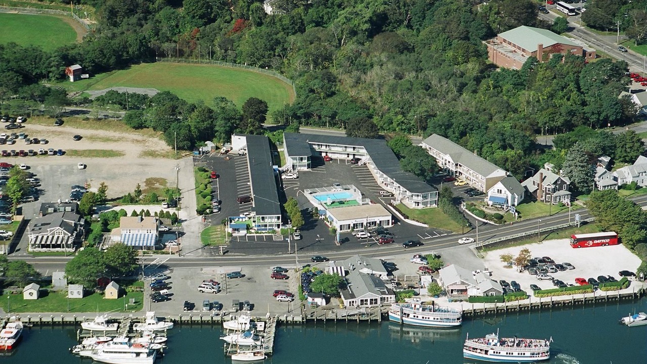 Photo of Others in Hyannis