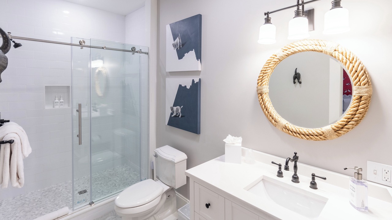 Photo of Bathroom in Historic Hill