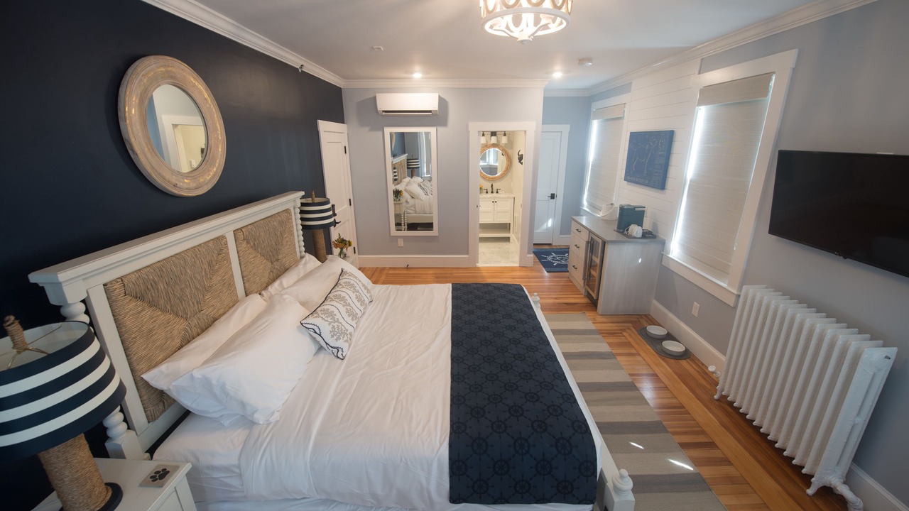 Photo of Bedroom in Historic Hill