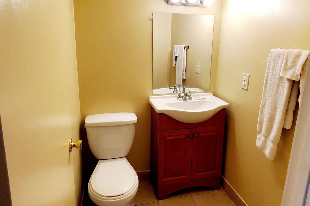Photo of Bathroom in Wallingford Center