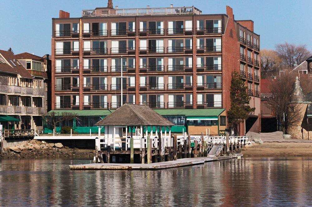 Photo of Outdoor in Yachting Village