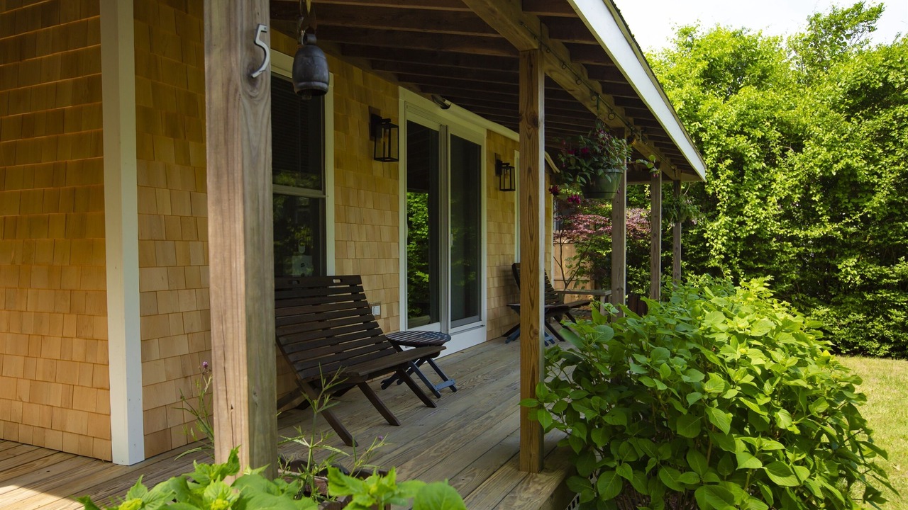 Photo of Patio Balcony in Oak Bluffs