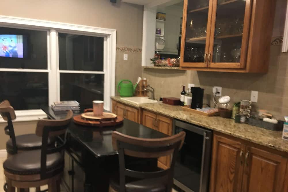 Photo of Kitchen in Burlington