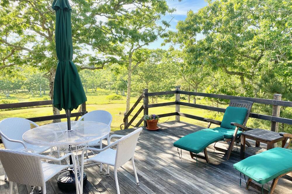 Photo of Patio Balcony in Edgartown