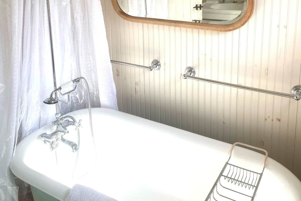 Photo of Bathroom in Edgartown