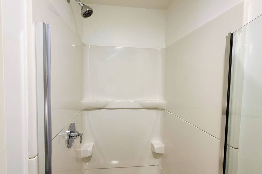 Photo of Bathroom in Wellfleet
