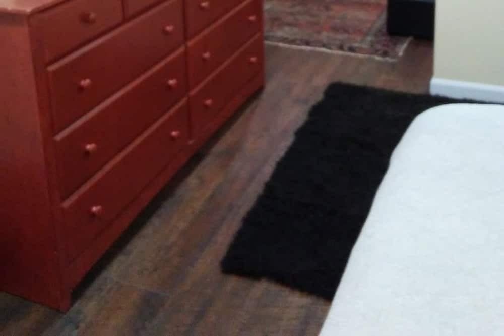 Photo of Bedroom in Rhinebeck Village Business District