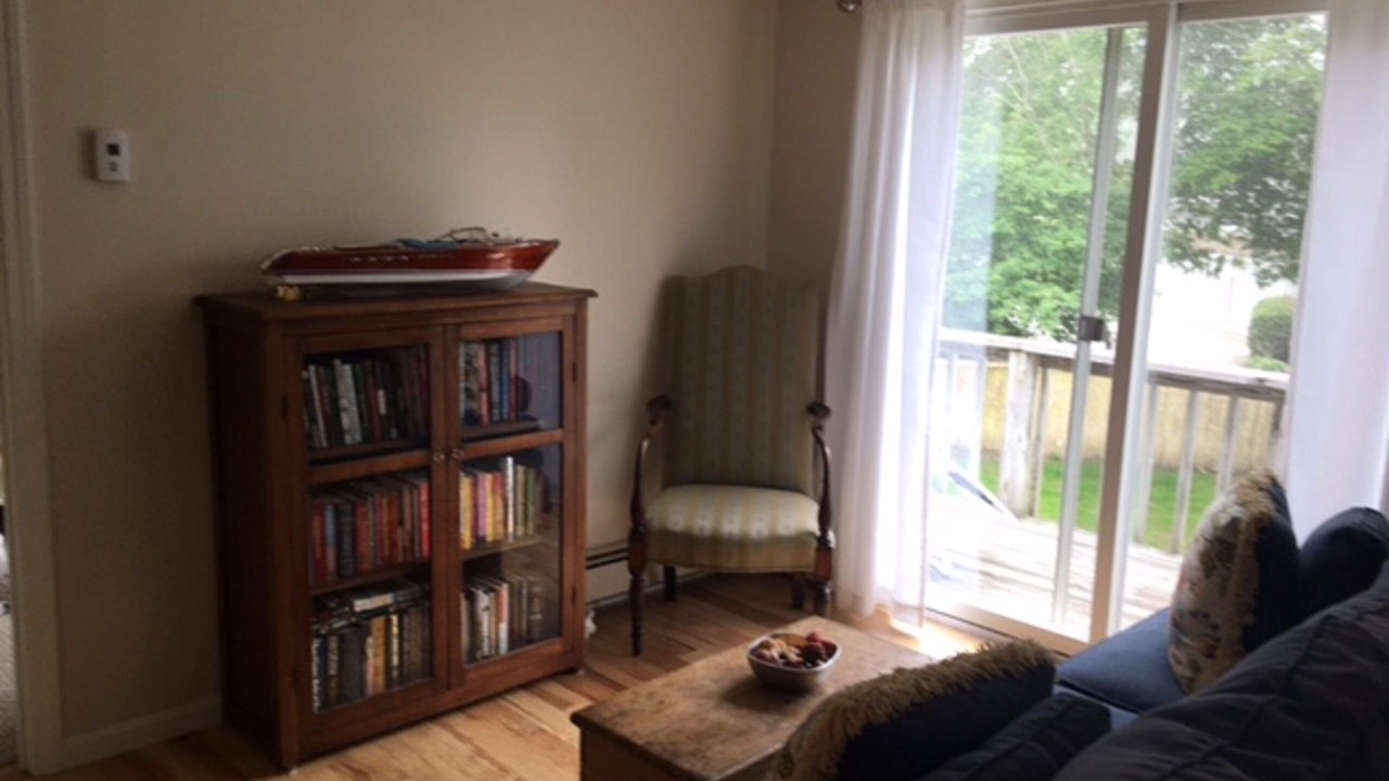 Photo of Livingroom in East Falmouth