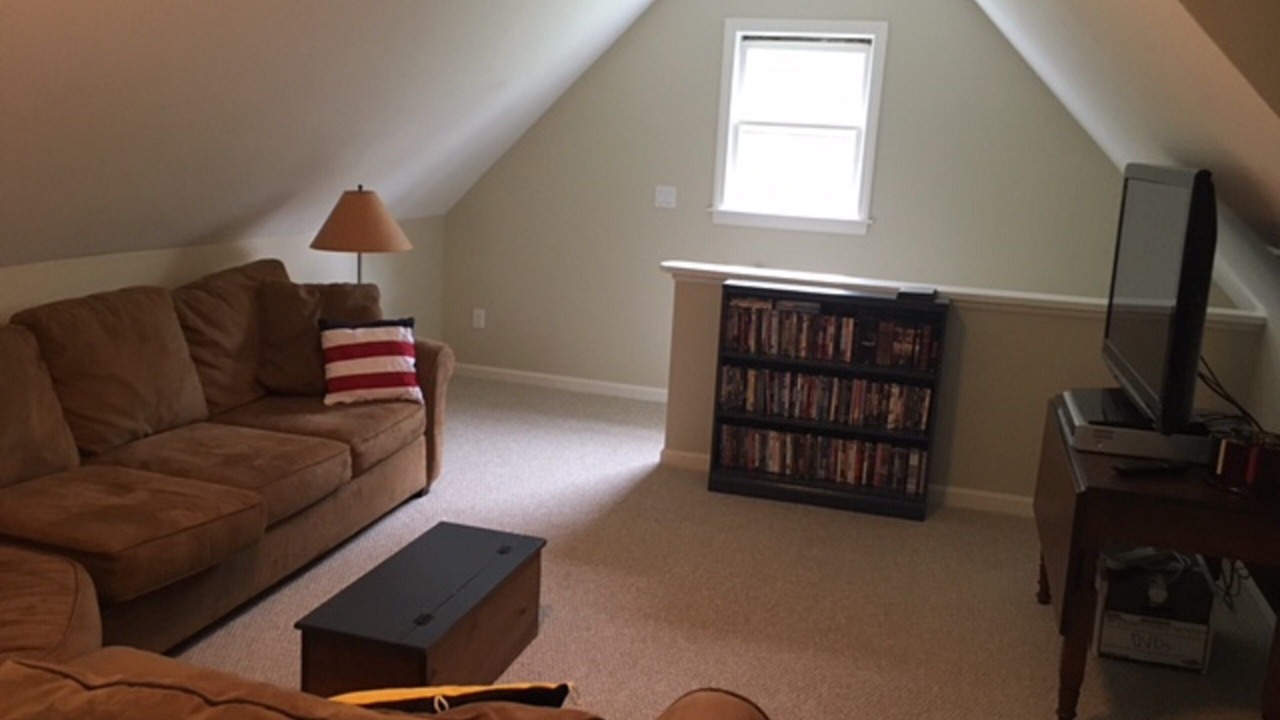 Photo of Livingroom in East Falmouth