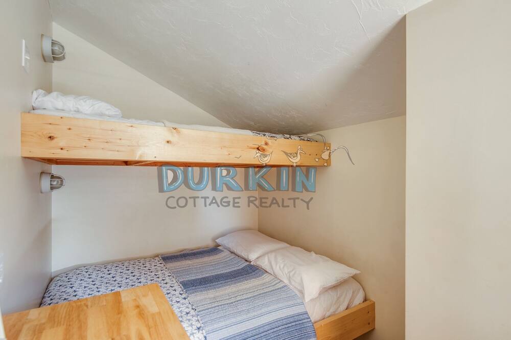 Photo of Bedroom in Narragansett