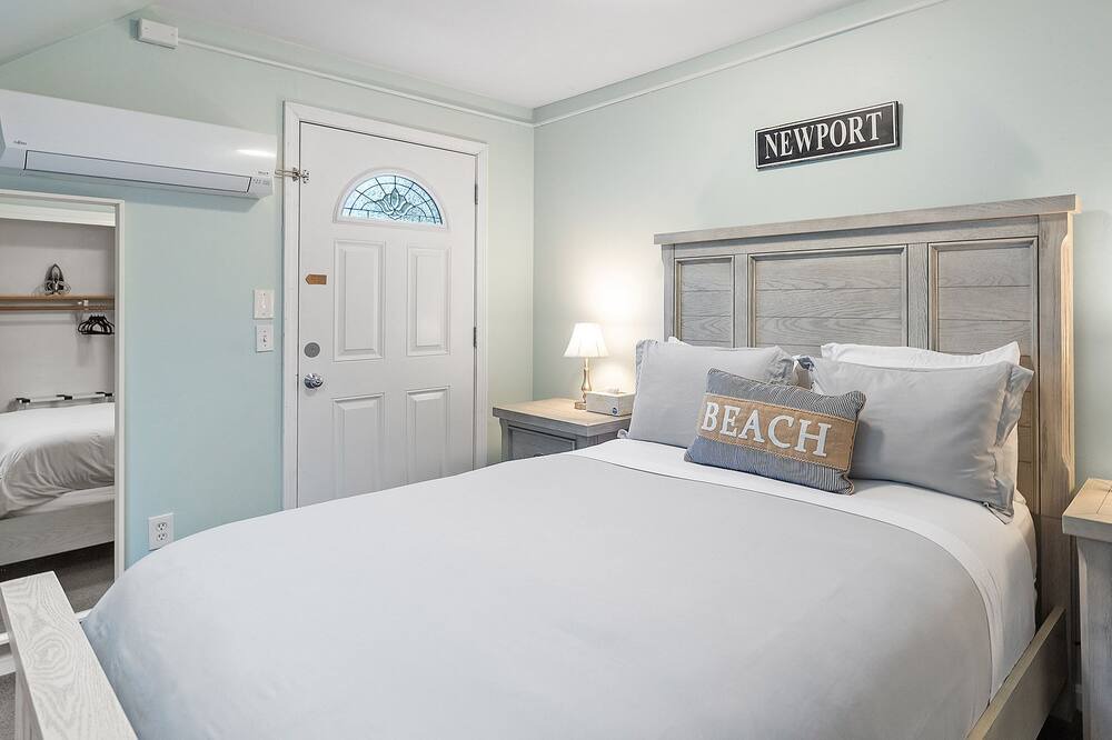 Photo of Bedroom in Yachting Village