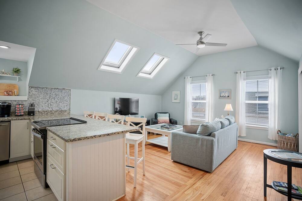 Photo of Kitchen in Yachting Village