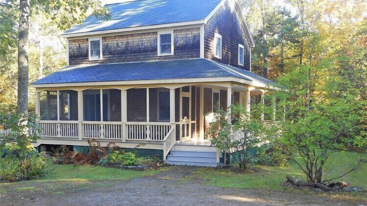 Photo of Outdoor in Round Pond