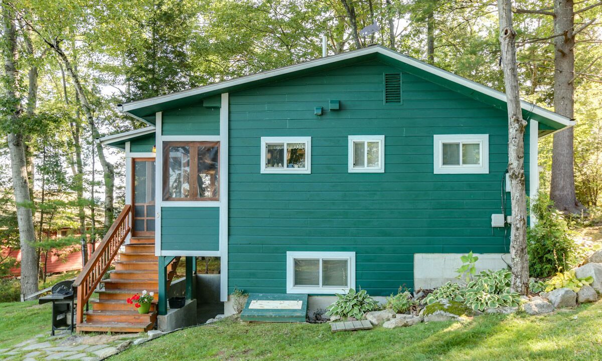 Photo of Outdoor in Laconia