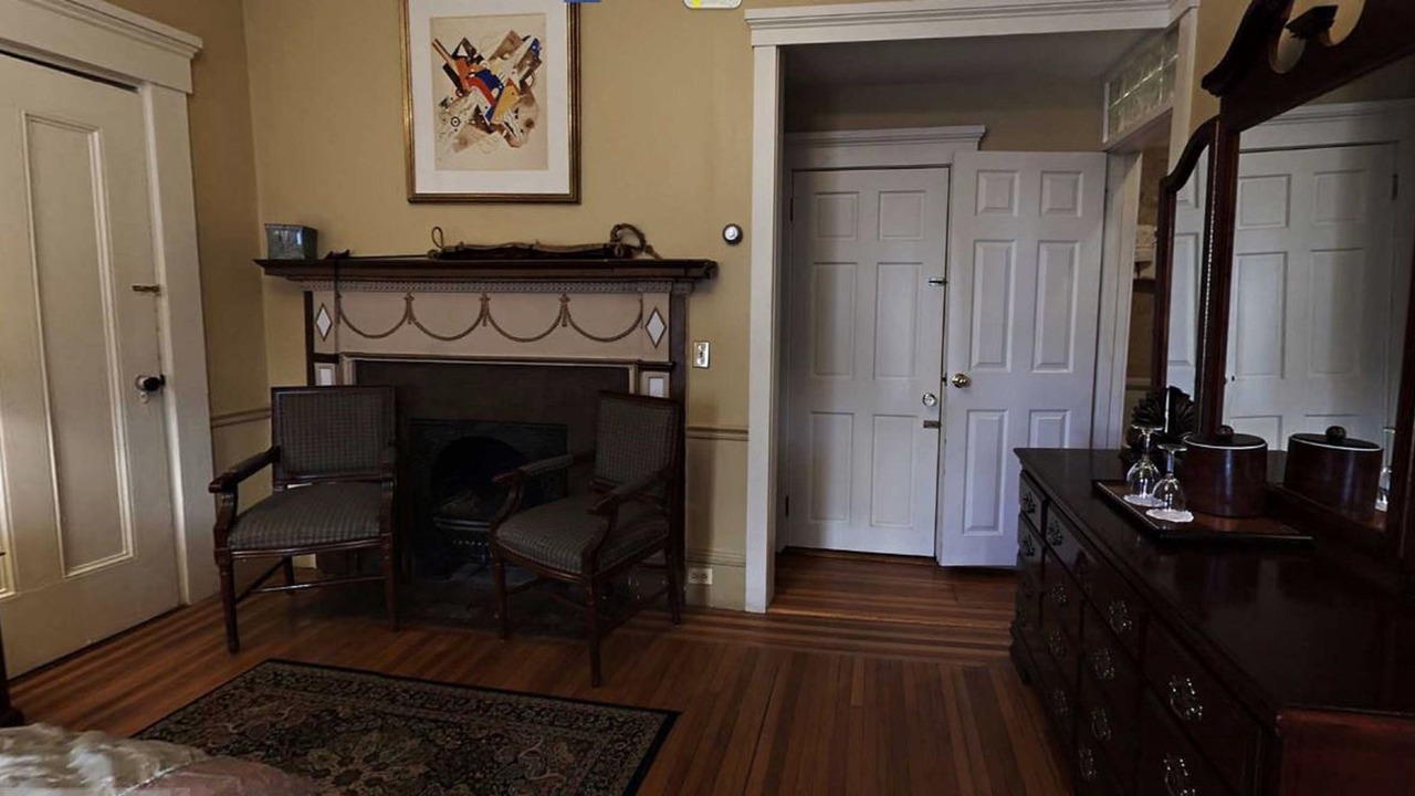 Photo of Bathroom in Top of the Hill