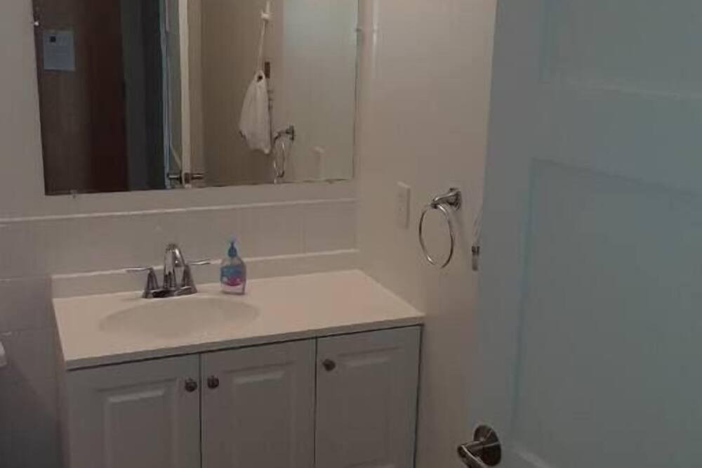 Photo of Bathroom in Mission Hill
