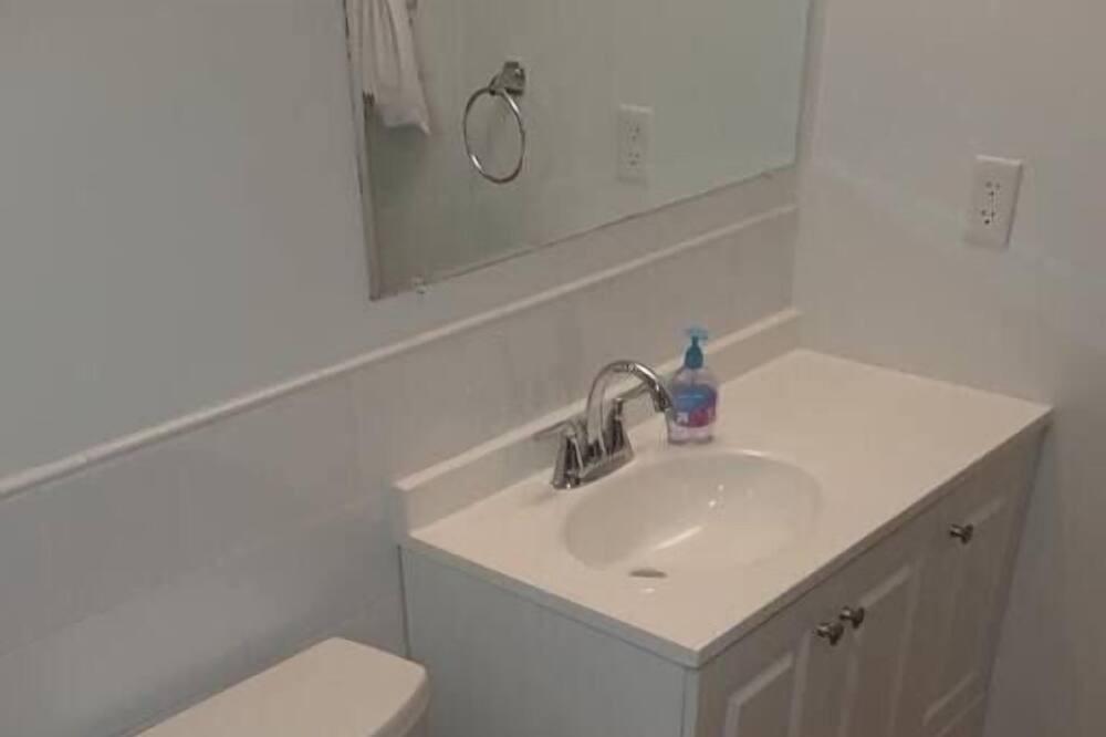 Photo of Bathroom in Mission Hill