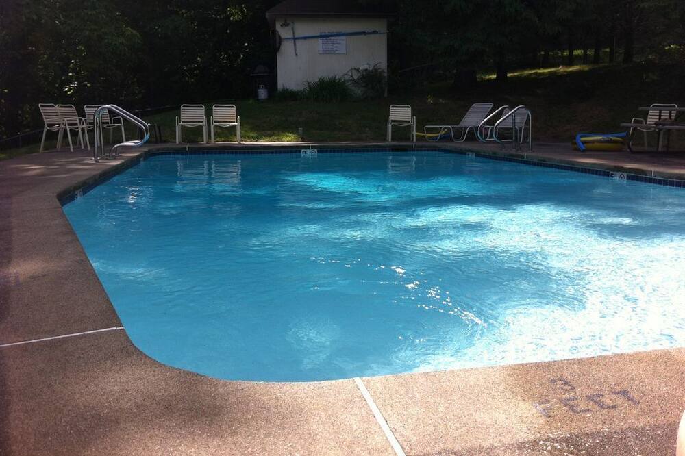 Photo of Outdoor in Warren