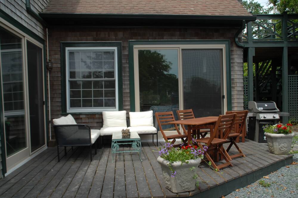 Photo of Patio Balcony in Easton's Point