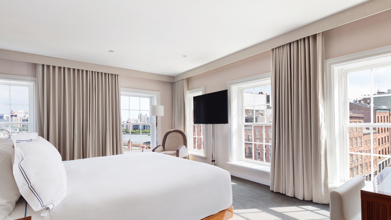 Photo of Bedroom in Financial District